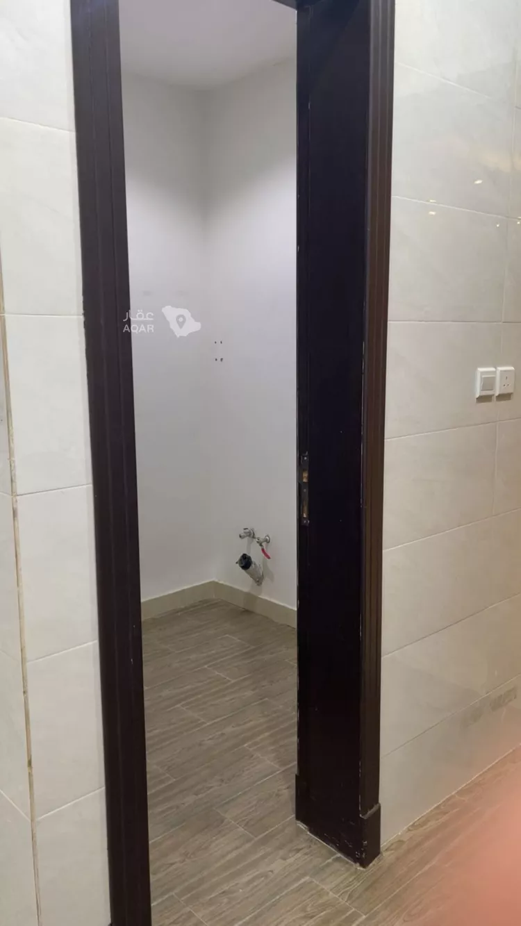 شقة للبيع في شارع رقم 215, حي المونسية, مدينة الرياض, منطقة الرياض 11