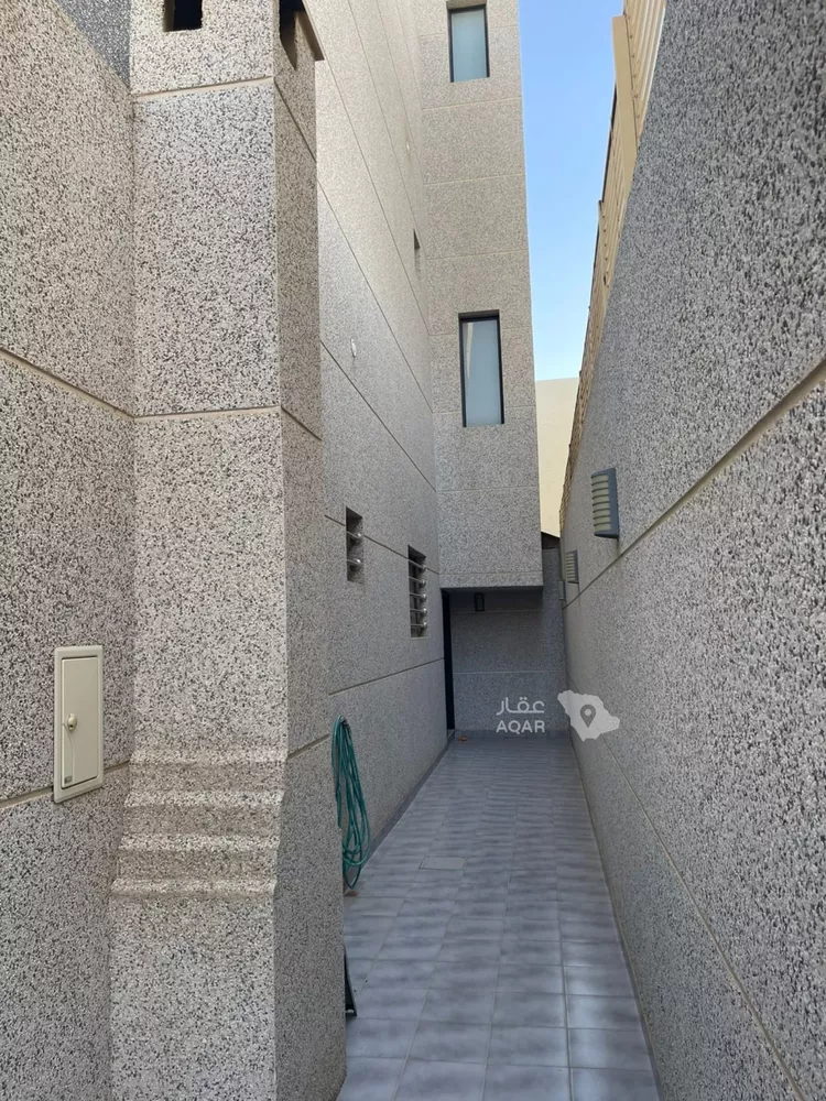شقة للبيع في شارع رقم 215, حي المونسية, مدينة الرياض, منطقة الرياض 17