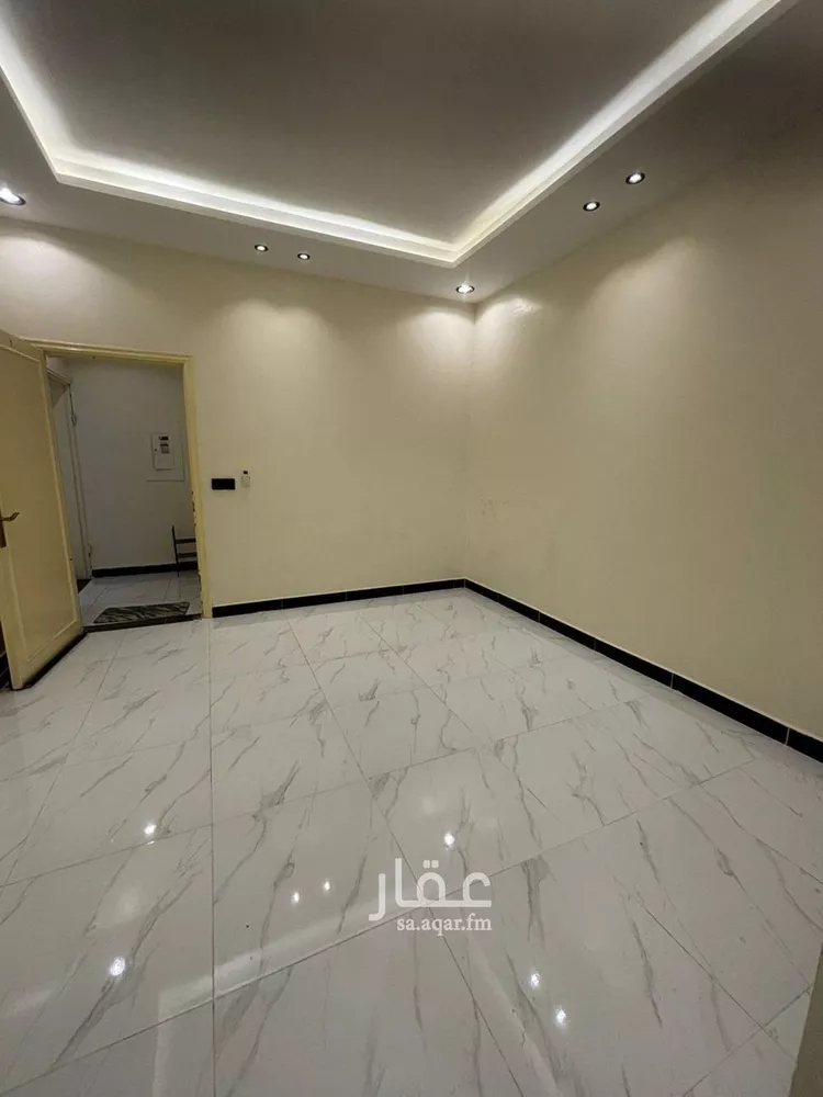 شقة للإيجار في شارع عبدالله النديم, حي الورود, مدينة الرياض, منطقة الرياض صورة 3