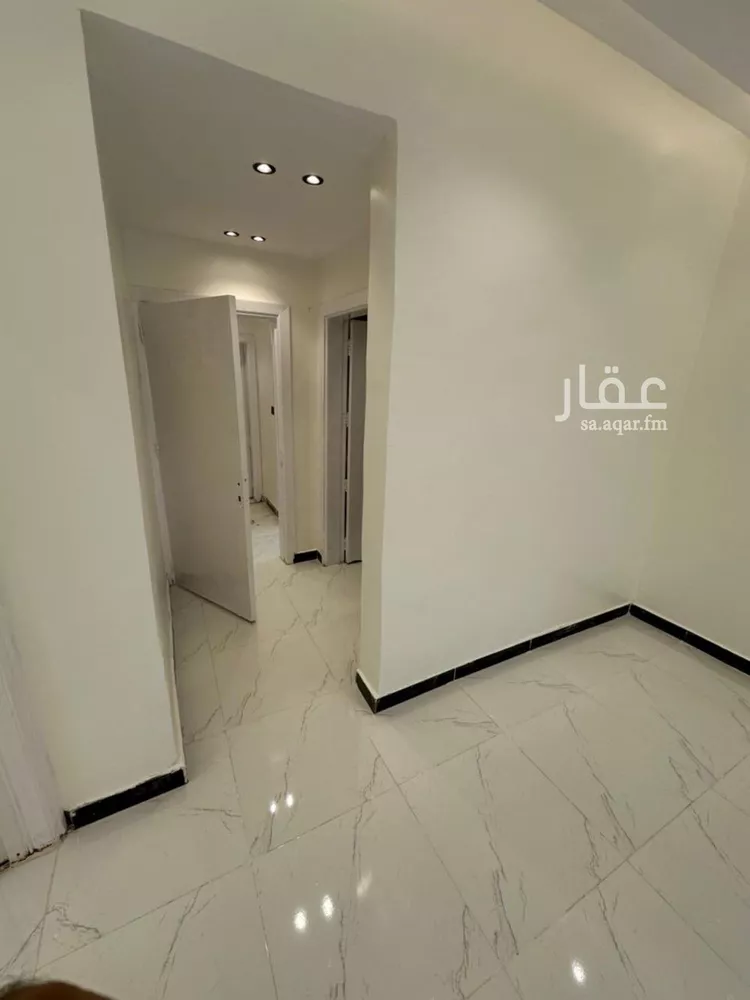 شقة للإيجار في شارع الامير عبدالعزيز بن مساعد بن جلوي, حي المربع, مدينة الرياض, منطقة الرياض