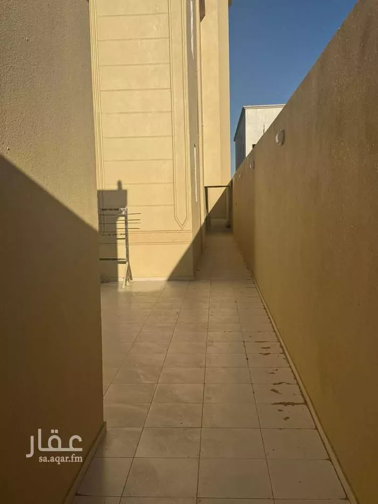 عمارة للبيع في شارع 6913835, حي الروضة, مدينة نجران, منطقة نجران صورة 3