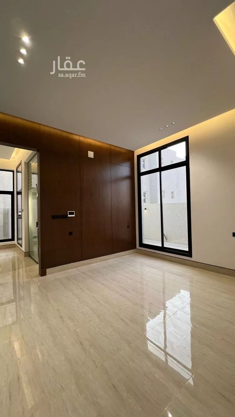 فيلا للبيع في شارع فؤاد محمد عمر توفيق, حي المهدية, مدينة الرياض, منطقة الرياض صورة 4