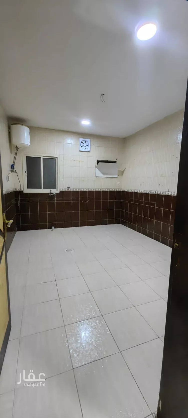 شقة للإيجار في شارع جبل الدخان, حي ظهرة لبن, مدينة الرياض, منطقة الرياض 6