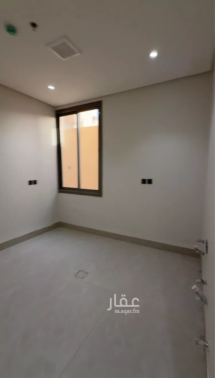 عمارة للبيع في شارع عبدالملك الهاشمي, حي المهدية, مدينة الرياض, منطقة الرياض صورة 2