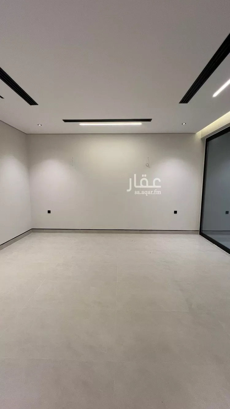 فيلا للبيع في شارع فؤاد محمد عمر توفيق, حي المهدية, مدينة الرياض, منطقة الرياض صورة 3