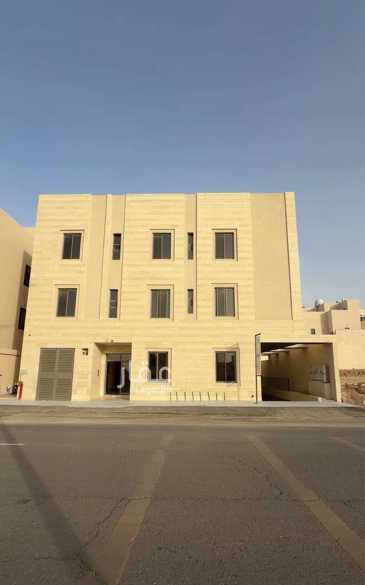 Building for Sale in Riyadh Al Mahdiyah