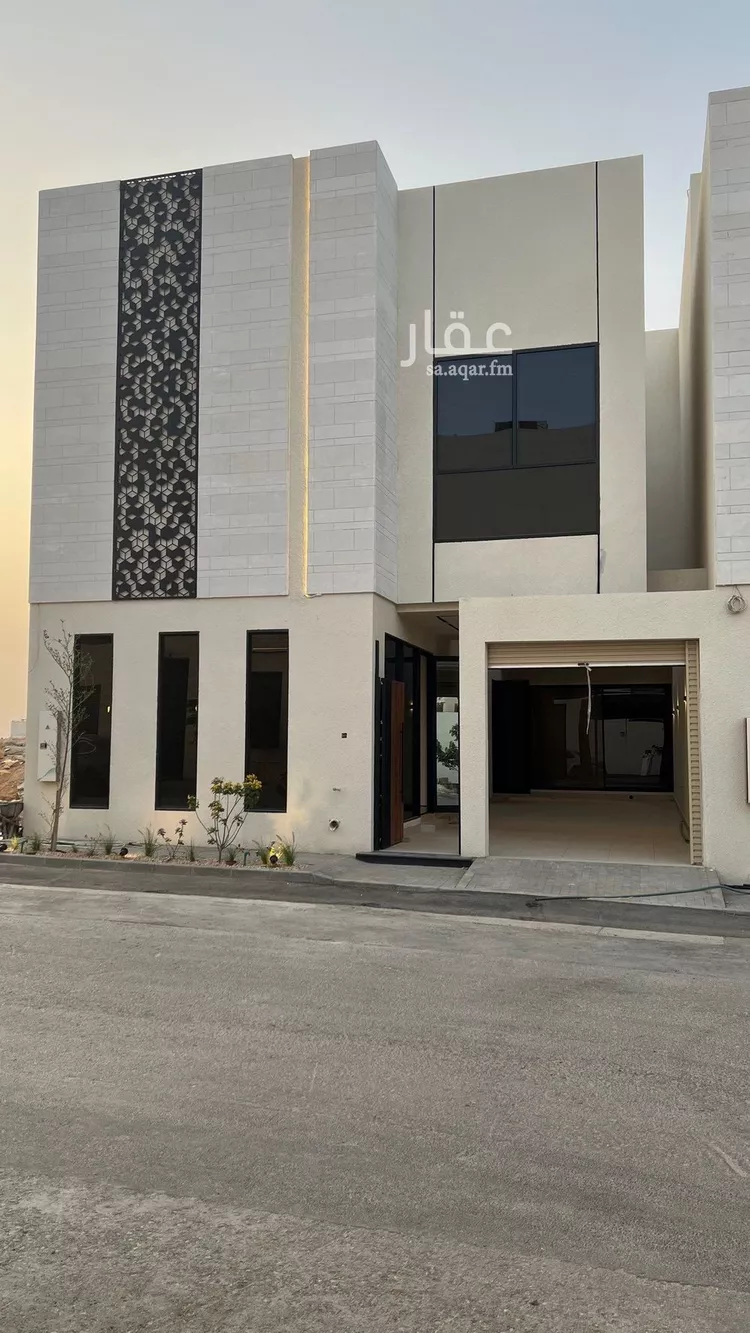 فيلا للبيع في شارع فؤاد محمد عمر توفيق, حي المهدية, مدينة الرياض, منطقة الرياض صورة 2