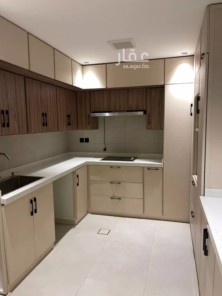 Floor for Rent in Riyadh Al Olaya صورة 3
