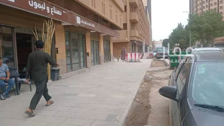 محل للإيجار في شارع الامام فيصل بن تركي بن عبدالله ، حي الديرة ، الرياض ، منطقة الرياض صورة 3