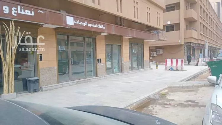 محل للإيجار في شارع الامام فيصل بن تركي بن عبدالله ، حي الديرة ، الرياض ، منطقة الرياض صورة 2