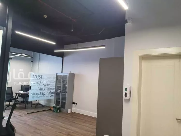 مكتب تجاري للإيجار في 3429-3467 ، شارع الجامعة ، حي الملز ، الرياض ، منطقة الرياض صورة 2