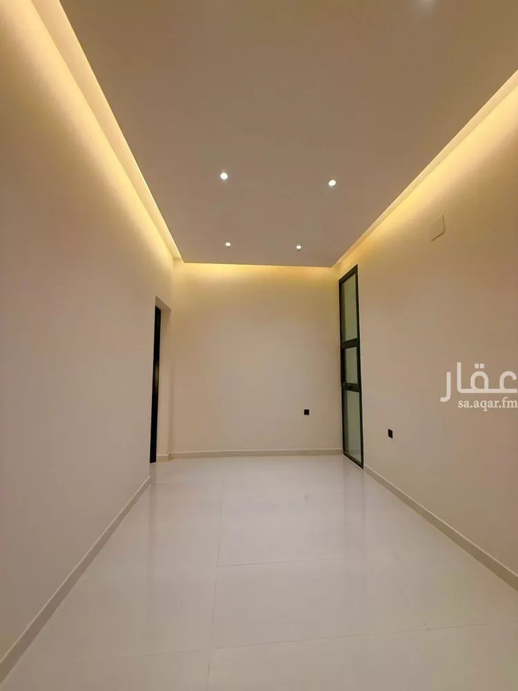 فيلا للبيع في شارع إبراهيم بن علي بن علوي, حي المهدية, مدينة الرياض, منطقة الرياض صورة 2