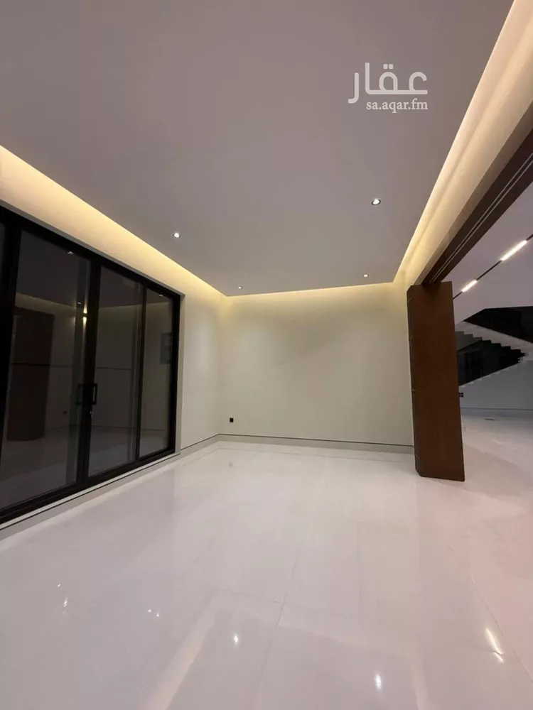 فيلا للبيع في شارع السيل الكبير, حي المهدية, مدينة الرياض, منطقة الرياض صورة 5