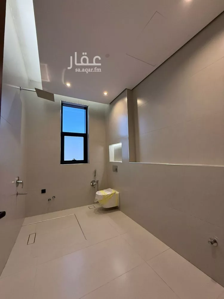 فيلا للبيع في شارع السيل الكبير, حي المهدية, مدينة الرياض, منطقة الرياض صورة 5