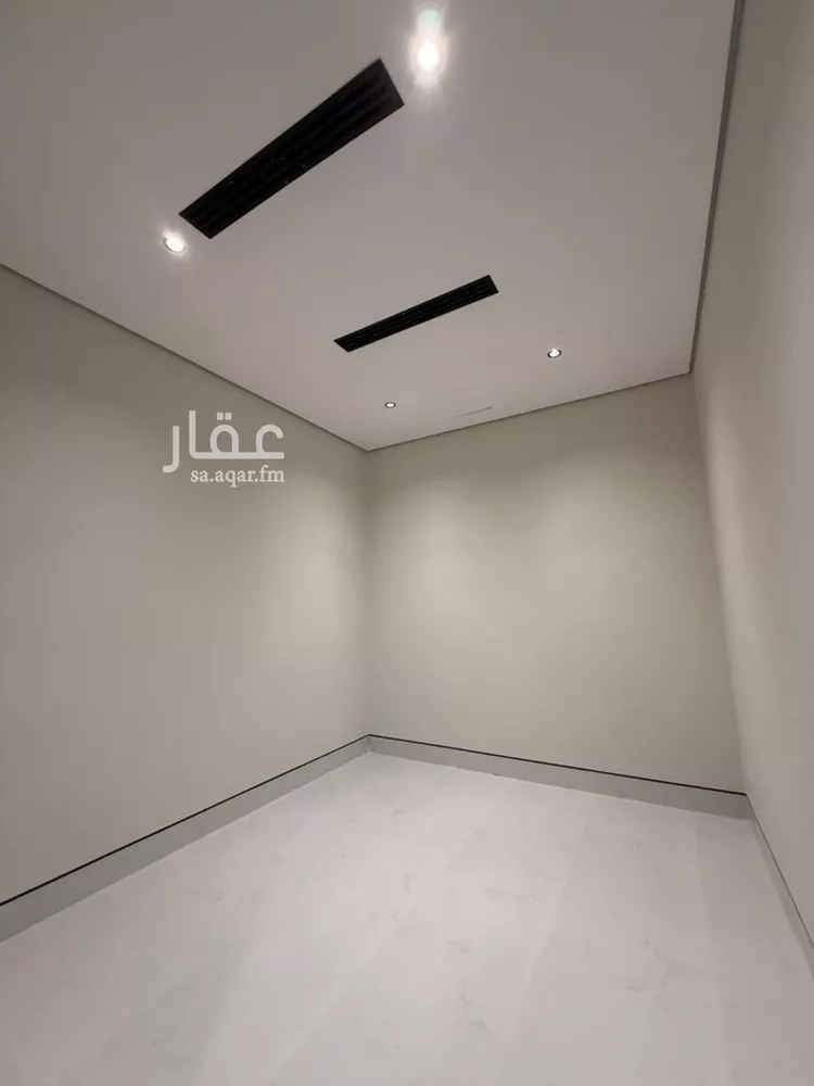 فيلا للبيع في شارع السيل الكبير, حي المهدية, مدينة الرياض, منطقة الرياض صورة 4