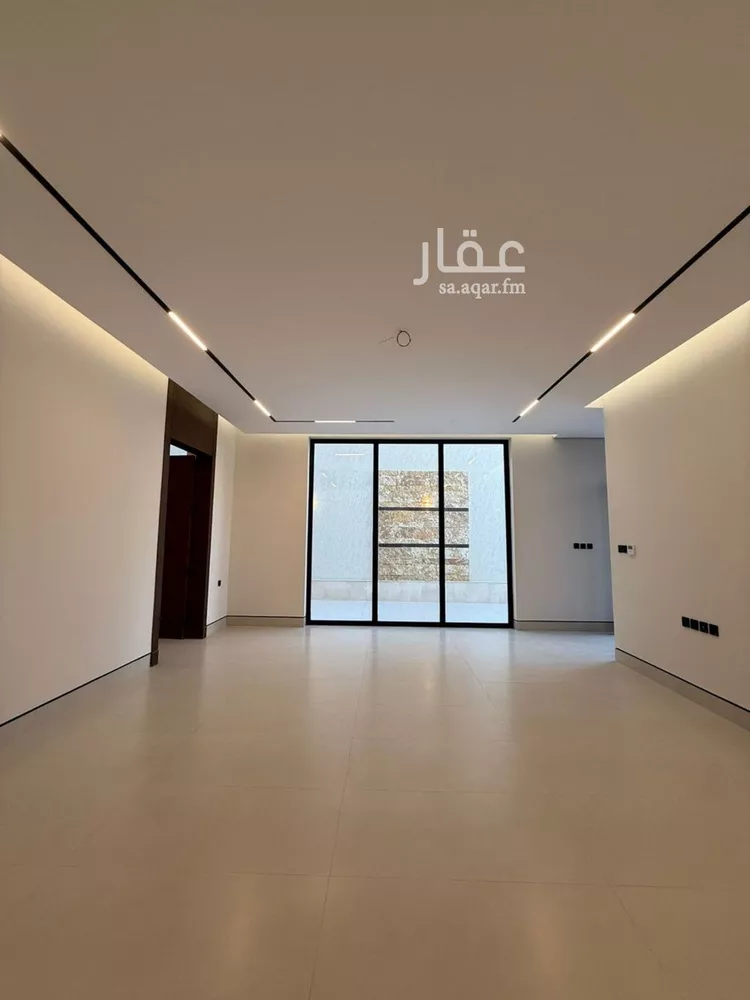 فيلا للبيع في شارع السيل الكبير, حي المهدية, مدينة الرياض, منطقة الرياض صورة 4