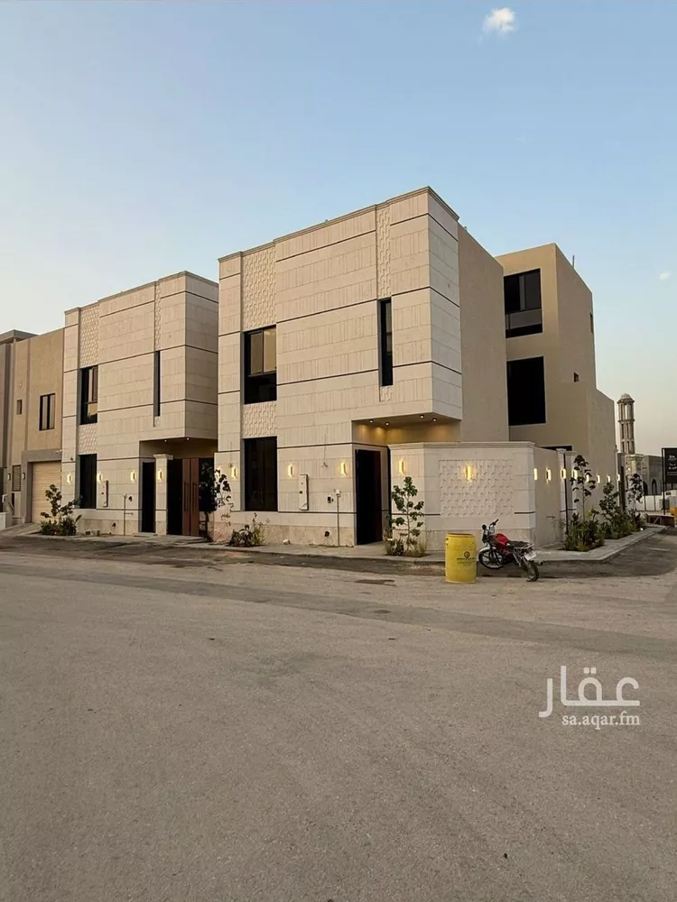 فيلا للبيع في شارع عبداللطيف بن المبارك, حي المهدية, مدينة الرياض, منطقة الرياض صورة 4