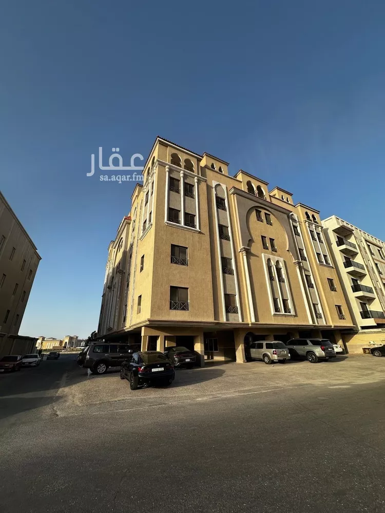 شقة للبيع في شارع المراح, حي الحمراء, مدينة الخبر, المنطقة الشرقية 12