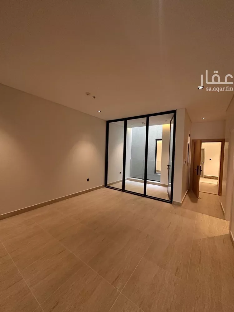 شقة للإيجار في شارع سفيان بن النضر, حي الحمراء, مدينة الخبر, المنطقة الشرقية 8