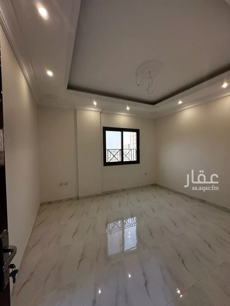 شقة للبيع في شارع المراح, حي الحمراء, مدينة الخبر, المنطقة الشرقية 14