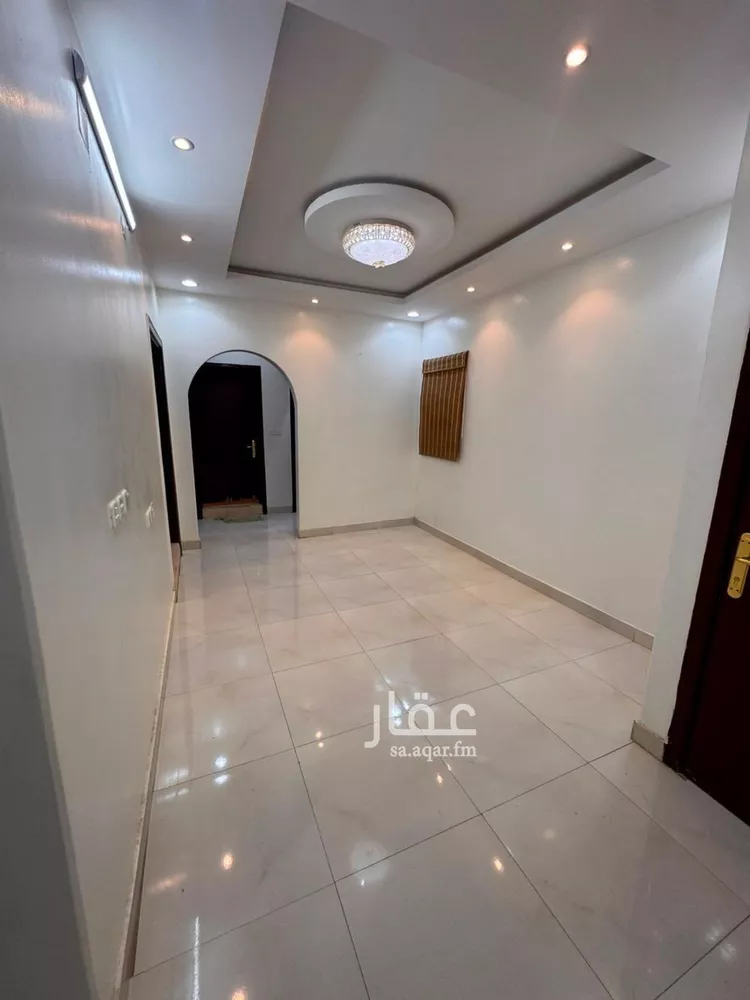 شقة للإيجار في شارع جنادة بن مالك, حي العوالي, مدينة الرياض, منطقة الرياض صورة 3