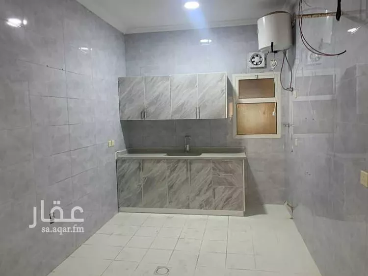 عمارة للإيجار في حي الربيع, مدينة الدمام, المنطقة الشرقية 1 صورة