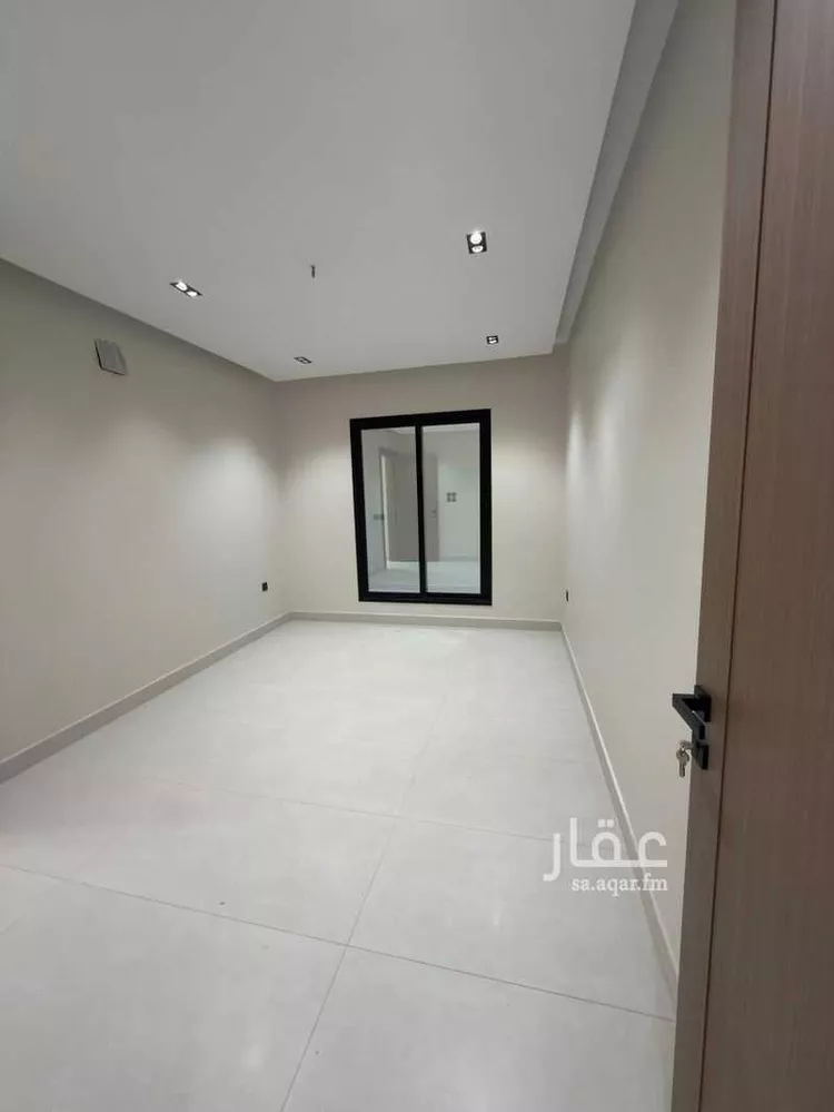 شقة للبيع في شارع احمد بن عجيان, حي طيبة, مدينة الدمام, المنطقة الشرقية 8