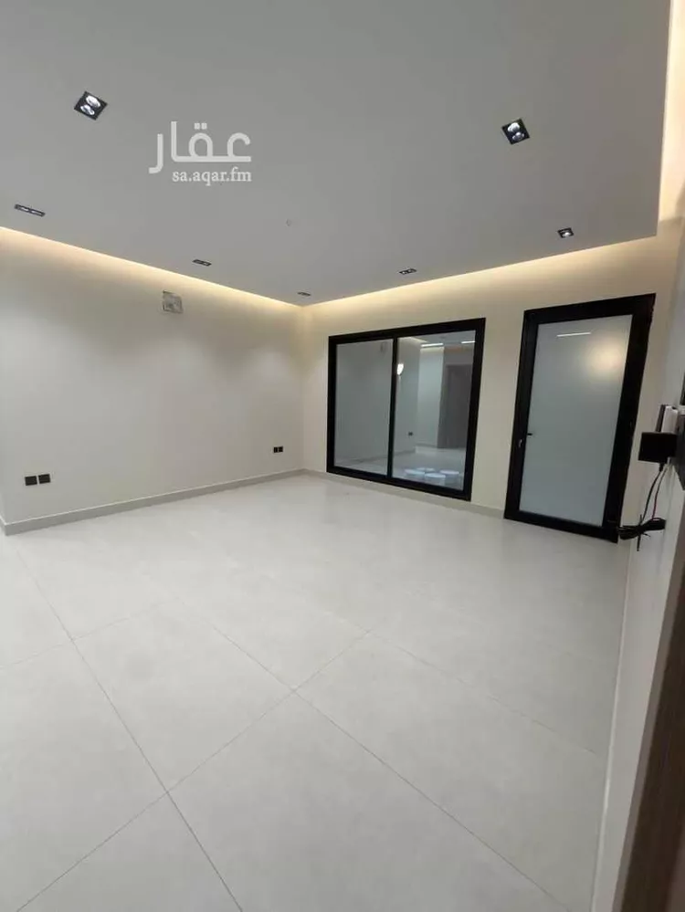 شقة للبيع في شارع احمد بن عجيان, حي طيبة, مدينة الدمام, المنطقة الشرقية 11