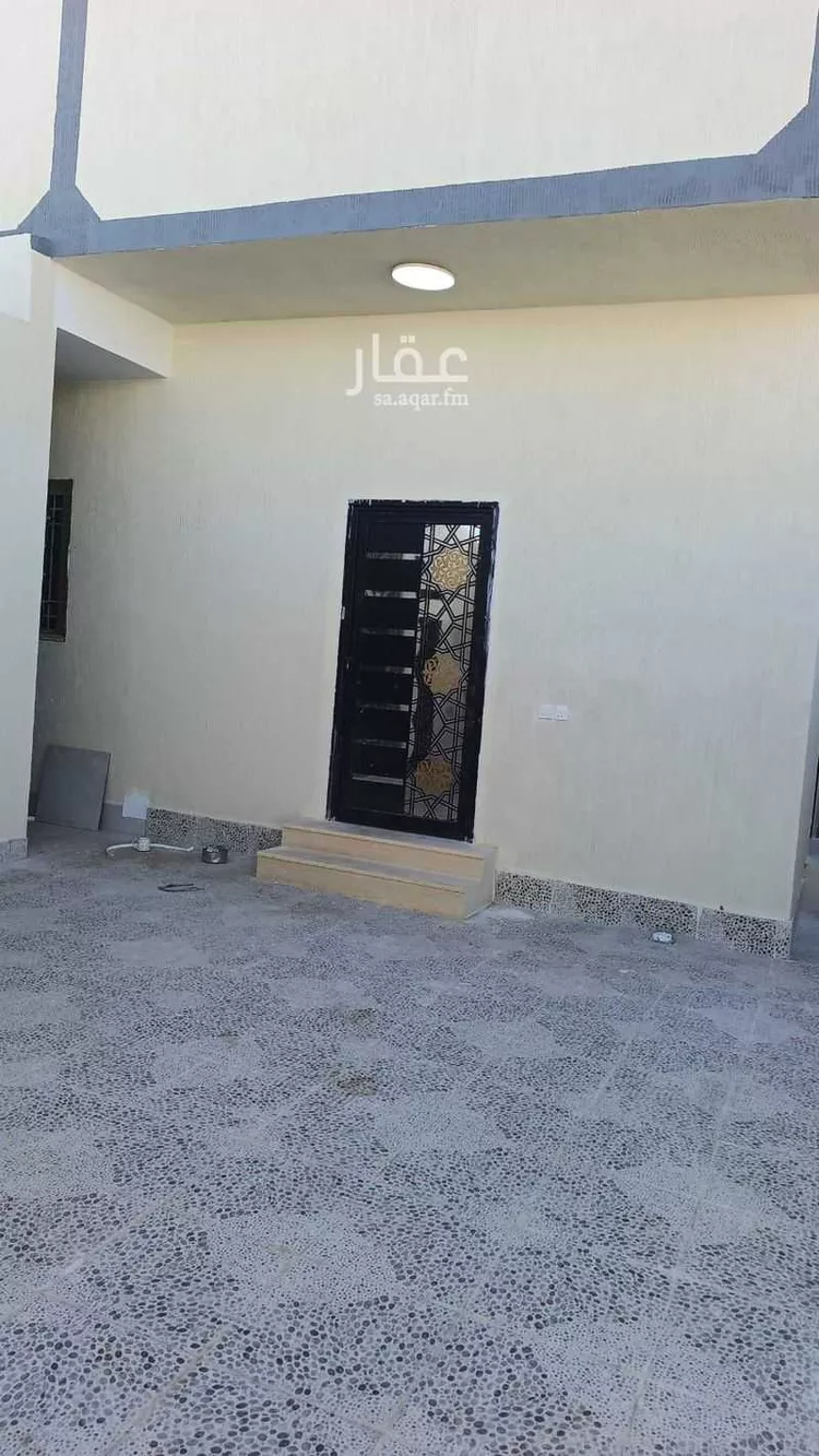 Floor for Sale in Medina Al Matar 6