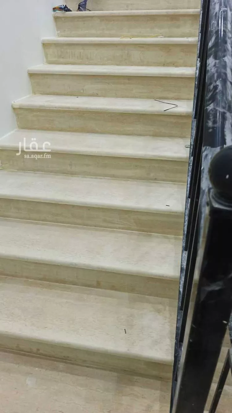 دور للبيع في شارع شاكر بن مكي, حي الخضراء, مدينة المدينة المنورة, منطقة المدينة المنورة 1 صورة