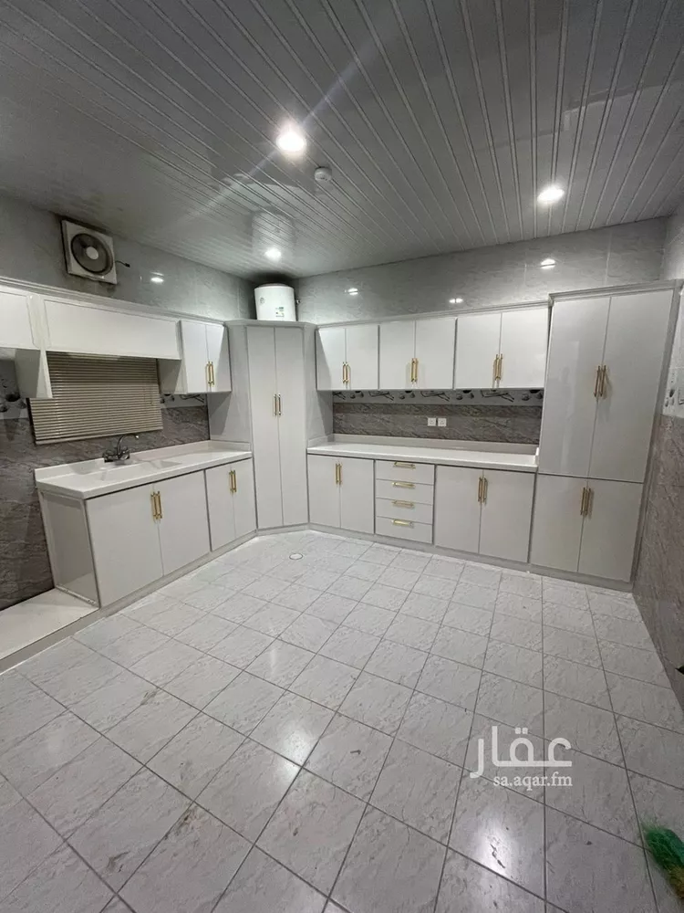 شقة للبيع في شارع سعيد الحاجب, حي الرمال, مدينة الرياض, منطقة الرياض صورة 2