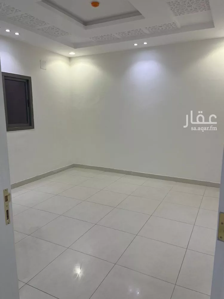 شقة للبيع في شارع سعيد الحاجب, حي الرمال, مدينة الرياض, منطقة الرياض 7