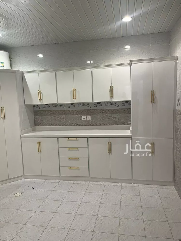 شقة للبيع في شارع سعيد الحاجب, حي الرمال, مدينة الرياض, منطقة الرياض 1 صورة