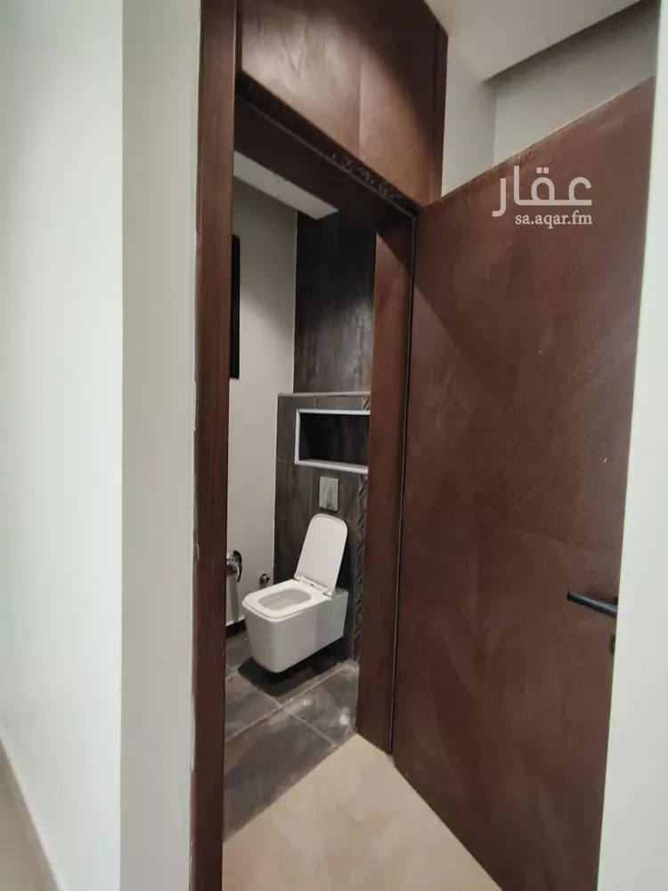 Floor for Sale in Riyadh Al Munsiyah صورة 2