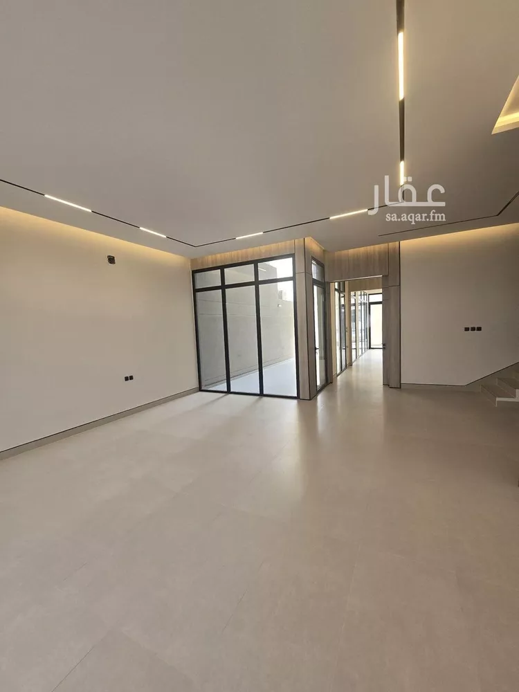 فيلا للبيع في شارع عبدالوهاب التميمي, حي الرمال, مدينة الرياض, منطقة الرياض صورة 2