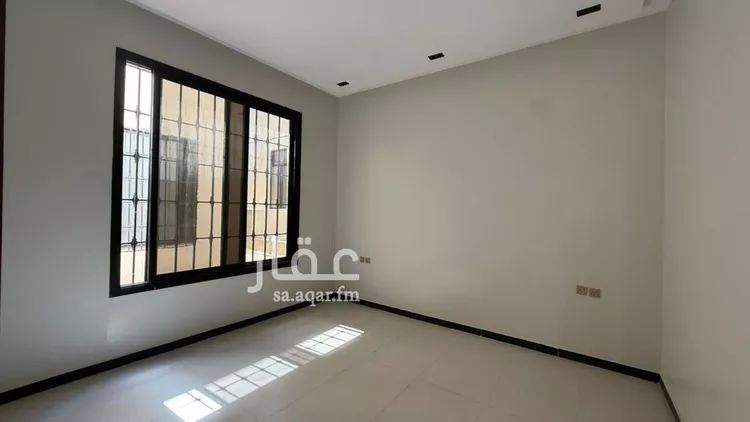 Floor for Rent in Riyadh Al Janadriyah صورة 2