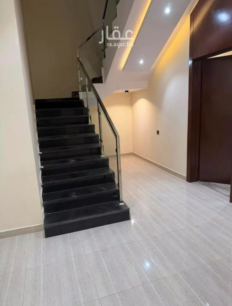 فيلا للإيجار في شارع حسين الأبريقي, حي عكاظ, مدينة الرياض, منطقة الرياض صورة 5
