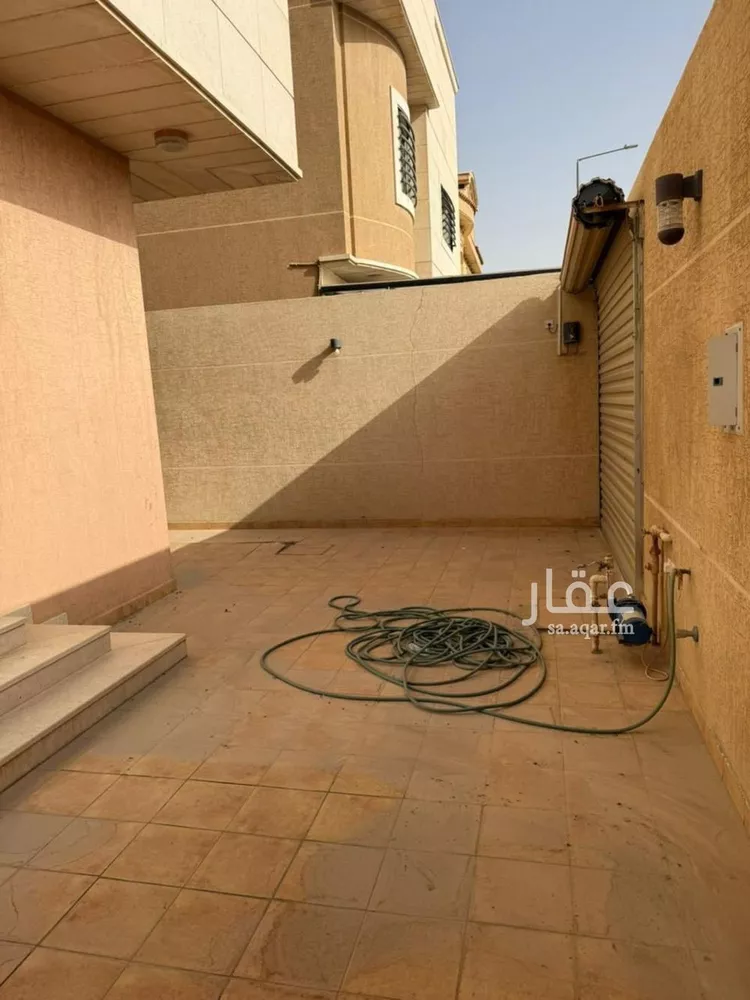 Floor for Rent in Riyadh Al Yarmouk