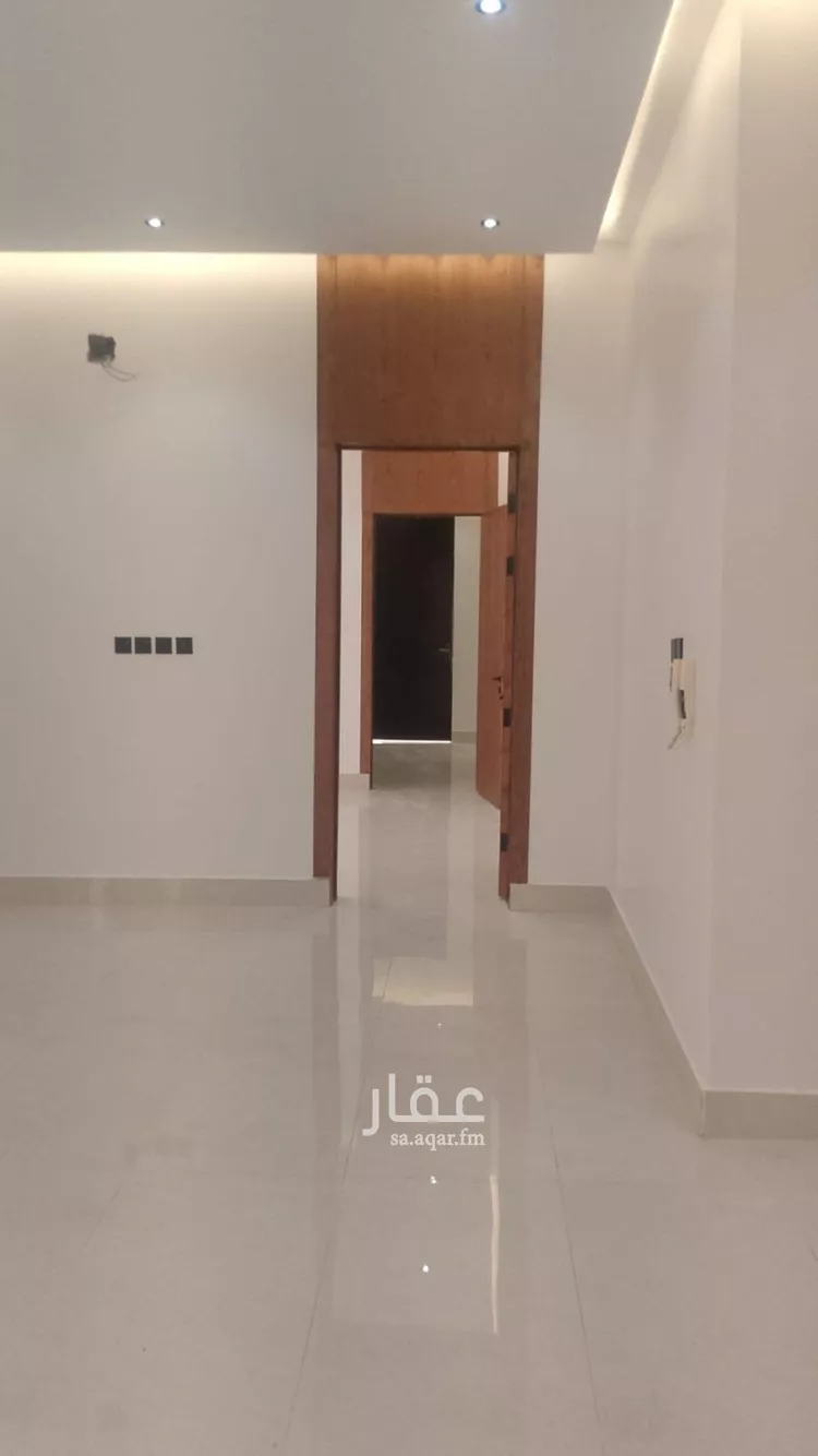 Floor for Rent in Riyadh Al Janadriyah صورة 2