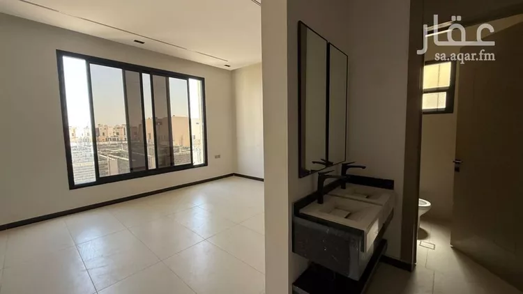 Floor for Rent in Riyadh Al Janadriyah صورة 3
