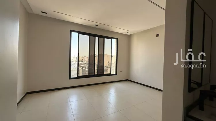 Floor for Rent in Riyadh Al Janadriyah صورة 4