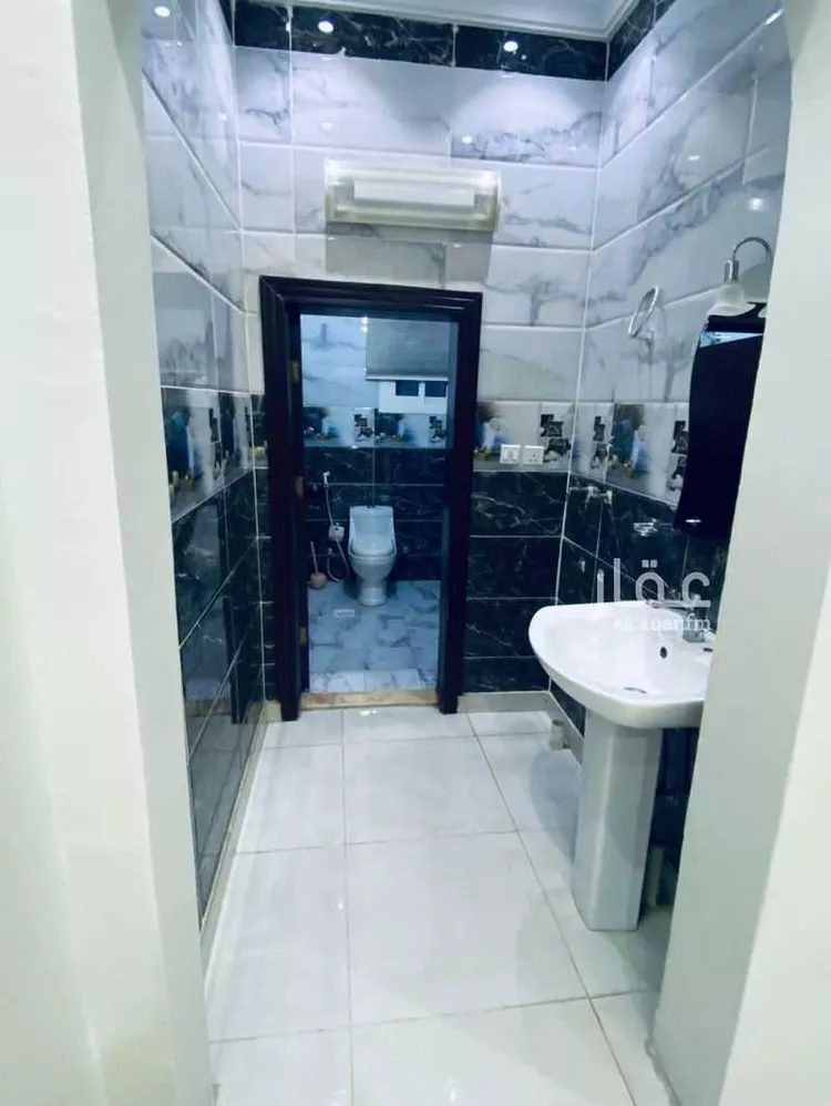 شقة للإيجار في شارع علي بن هبيرة, حي الأمير عبدالمجيد, مدينة جدة, منطقة مكة المكرمة