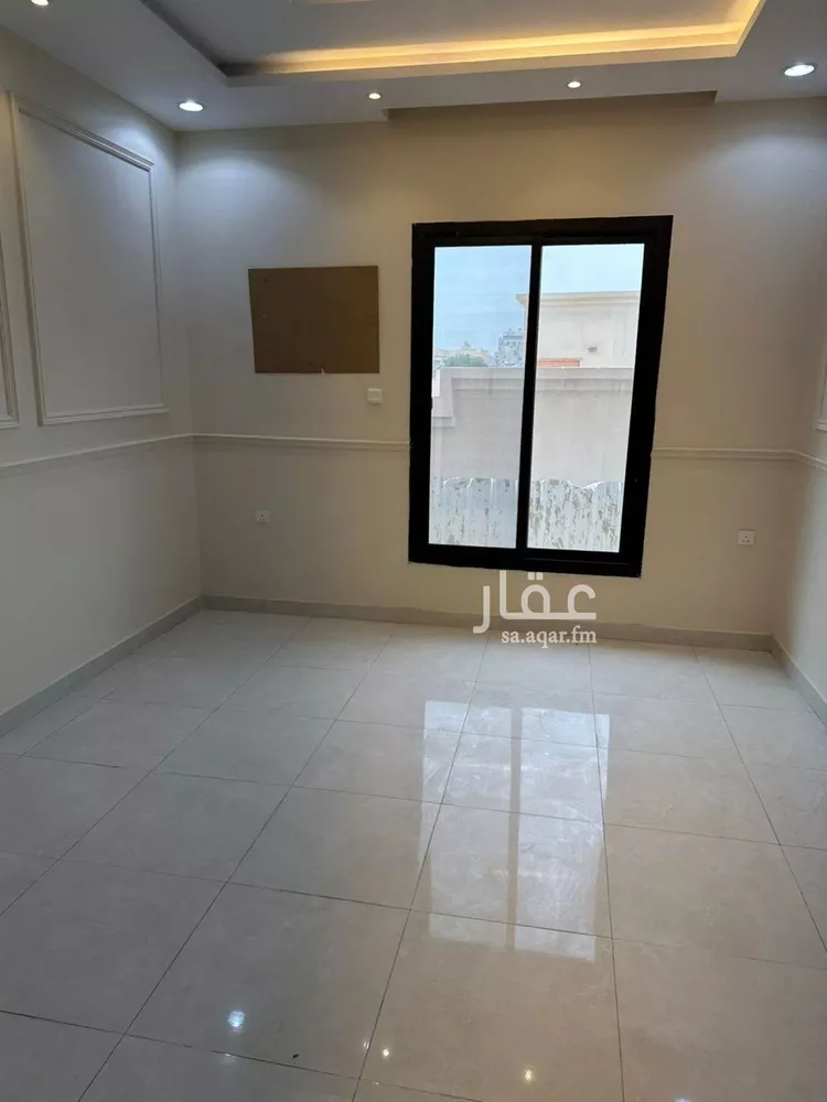 شقة للإيجار في شارع أحمد هزازى, حي الصفاء, مدينة جدة, منطقة مكة المكرمة صورة 2