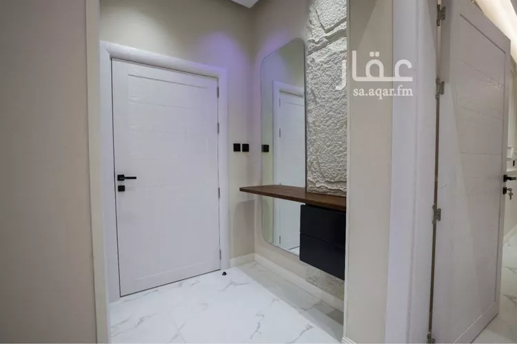 عمارة للبيع في شارع بثينة بنت النعمان, حي الزهرة, مدينة المدينة المنورة, منطقة المدينة المنورة 13