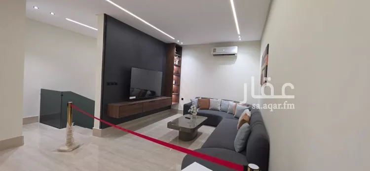 فيلا للبيع في شارع إسماعيل القيسي, حي عكاظ, مدينة الرياض, منطقة الرياض 10