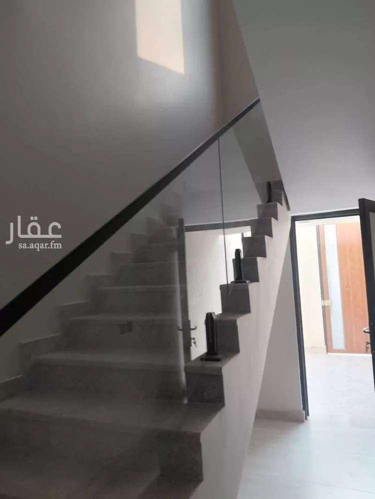 شقة للبيع في شارع 221 ضاحية الملك فهد, حي ضاحية الملك فهد, مدينة الدمام, المنطقة الشرقية 6