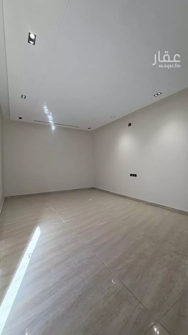 فيلا للإيجار في شارع العزيزيه ، حي طيبة ، الرياض ، منطقة الرياض صورة 4