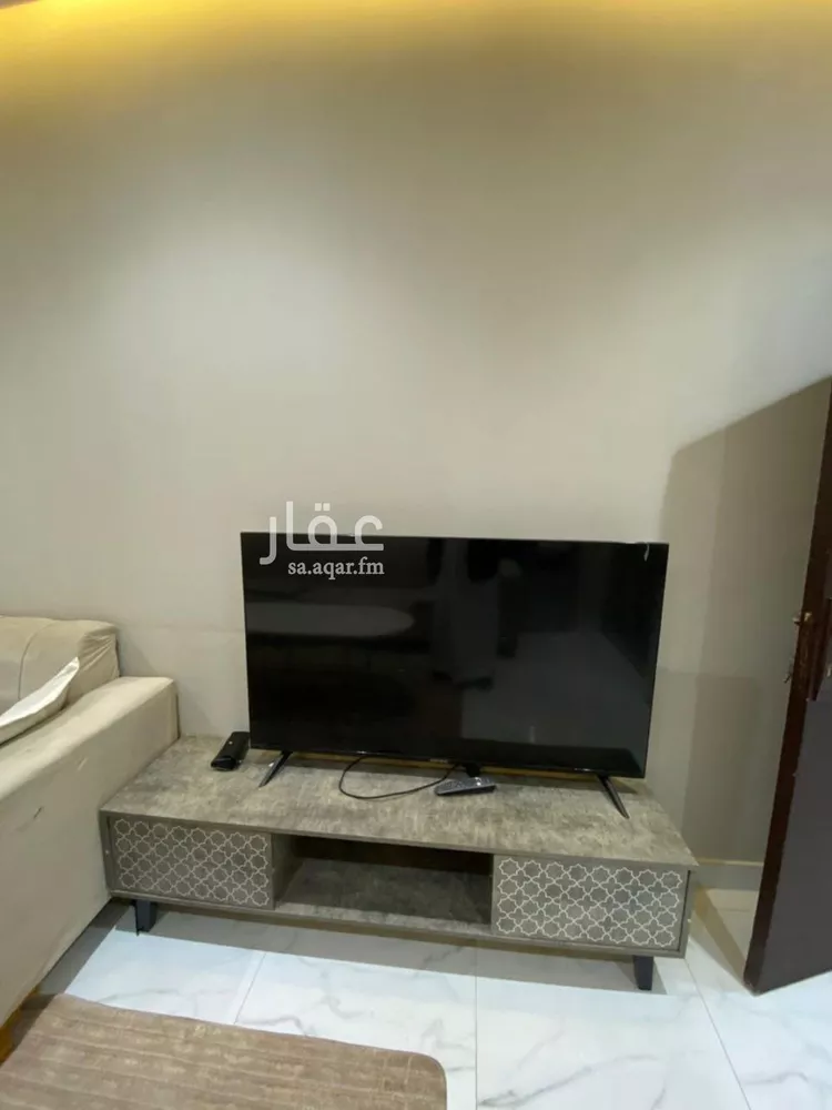 شقة للإيجار في شارع زيد البغدادي, حي الوزارات, مدينة الرياض, منطقة الرياض صورة 5