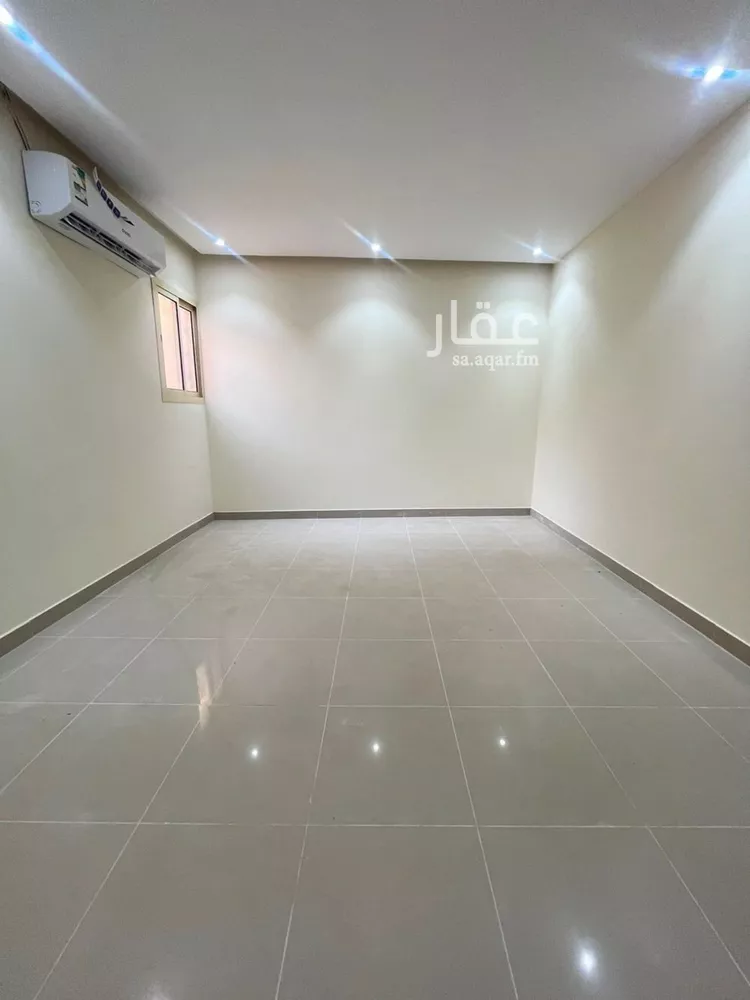 شقة للإيجار في شارع يثرب, حي بدر, مدينة الرياض, منطقة الرياض صورة 3