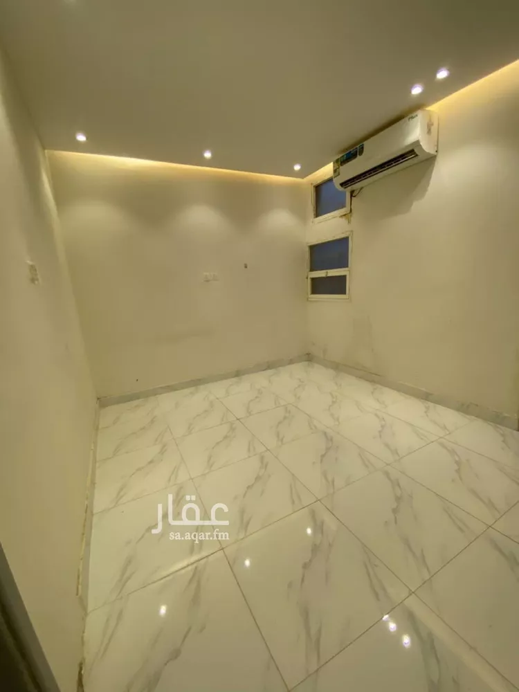شقة للإيجار في شارع الفجر, حي السويدي الغربي, مدينة الرياض, منطقة الرياض صورة 3